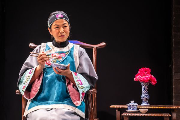 Reviews: The Chinese Lady, Bone Cage and theatre bars and cafés