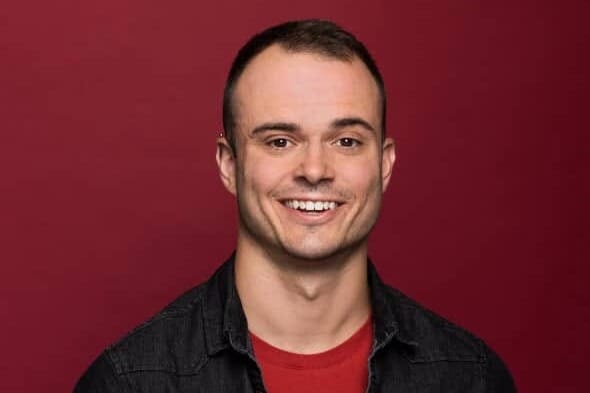 Why is comic Andrew Barr running on a treadmill for 12 hours?